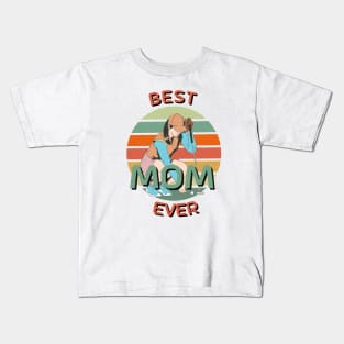 Best Mom Ever Golfing Mom Retro Sunset Kids T-Shirt